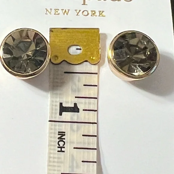 Kate Spade Smokey Gray Faux Quartz Faceted Stud Gold Tone Earrings - Picture 5 of 6
